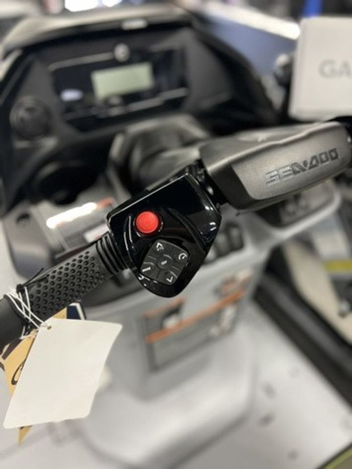 2025 Sea-Doo Switch Fish 18 - 170 HP | Best Of Both Water World Photo 29 of 41