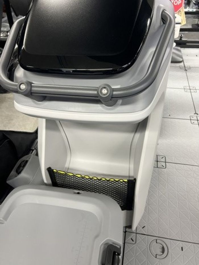 2025 Sea-Doo Switch Fish 18 - 170 HP | Best Of Both Water World Photo 22 of 41