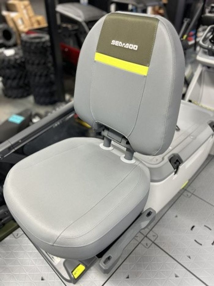 2025 Sea-Doo Switch Fish 18 - 170 HP | Best Of Both Water World Photo 16 of 41