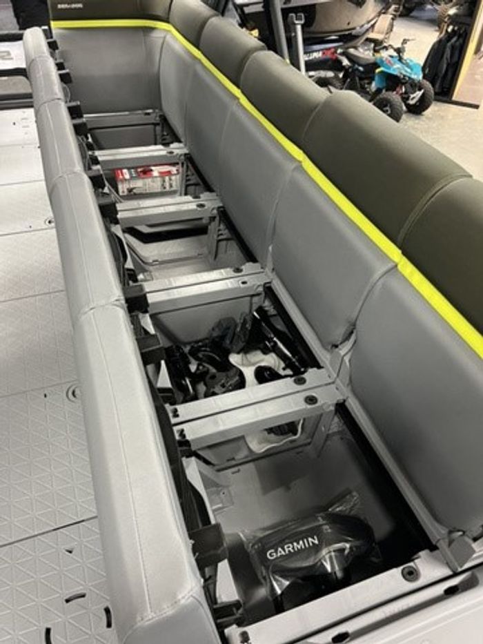 2025 Sea-Doo Switch Fish 18 - 170 HP | Best Of Both Water World Photo 24 of 41