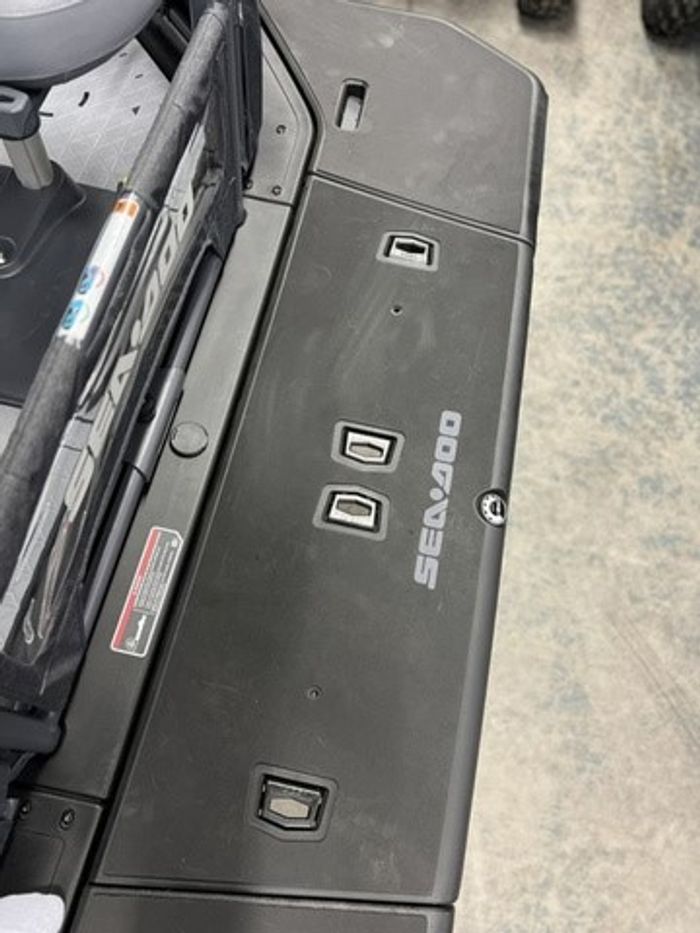 2025 Sea-Doo Switch Fish 18 - 170 HP | Best Of Both Water World Photo 41 of 41