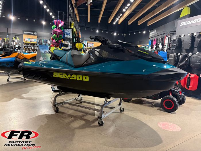2026 Sea-Doo Wake 170 Photo 1 of 8