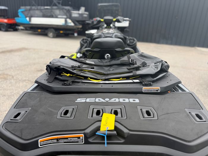 2026 Sea-Doo Explorer Pro 170 Photo 4 of 9