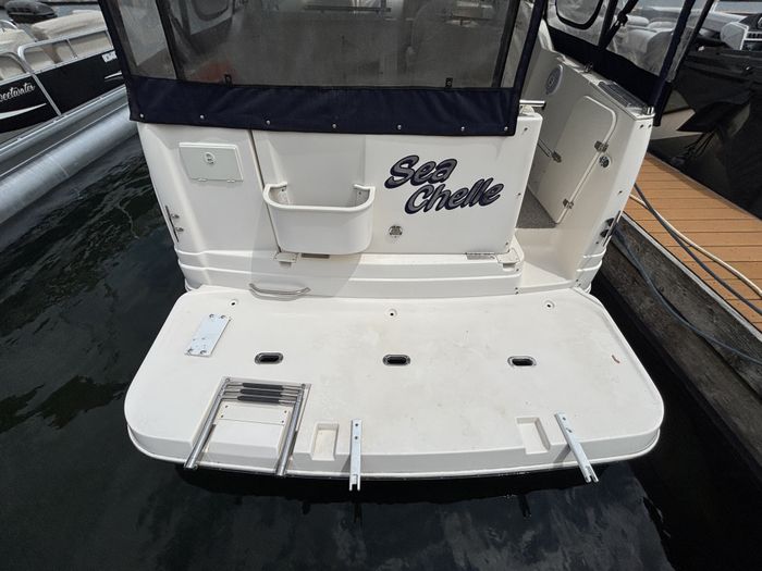 2002 Rinker 270 Photo 4 of 15
