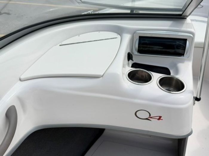 2010 Tahoe Q4 Photo 11 of 16