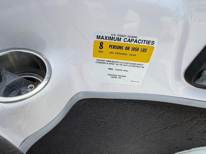 2010 Tahoe Q4 Photo 13 of 16