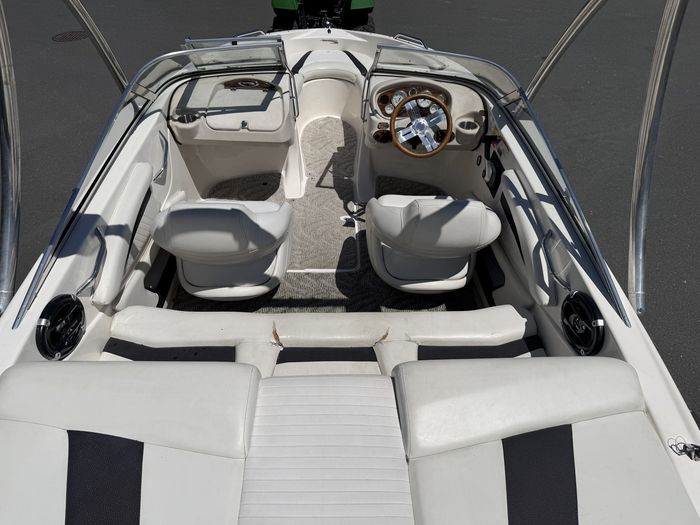 2008 Glastron GT-185 Bowrider Photo 8 of 16