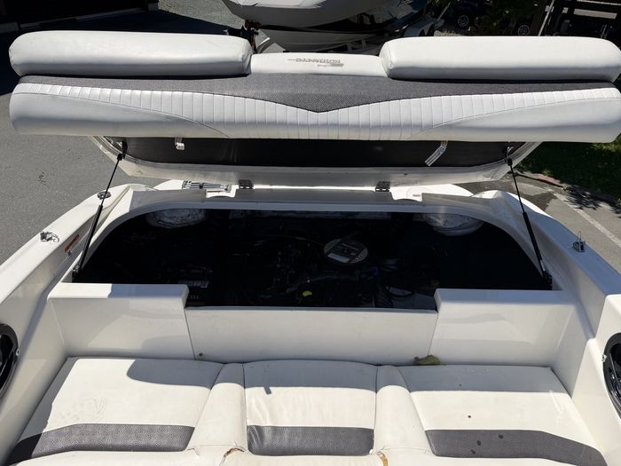 2008 Glastron GT-185 Bowrider Photo 15 of 16