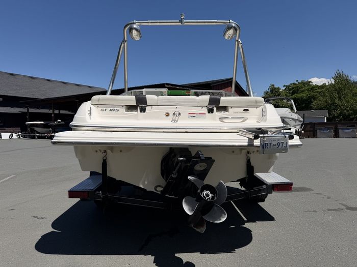 2008 Glastron GT-185 Bowrider Photo 4 of 16