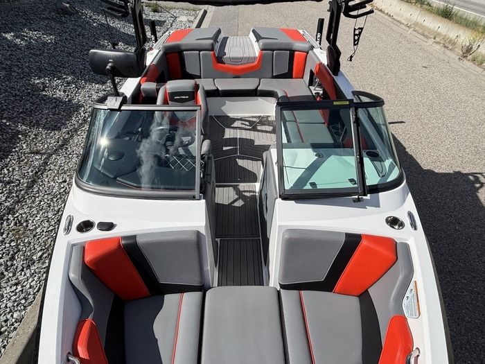 2019 Nautique Nautique SuperAir 230 Photo 21 sur 32
