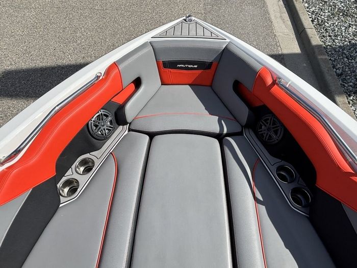 2019 Nautique Nautique SuperAir 230 Photo 18 sur 32