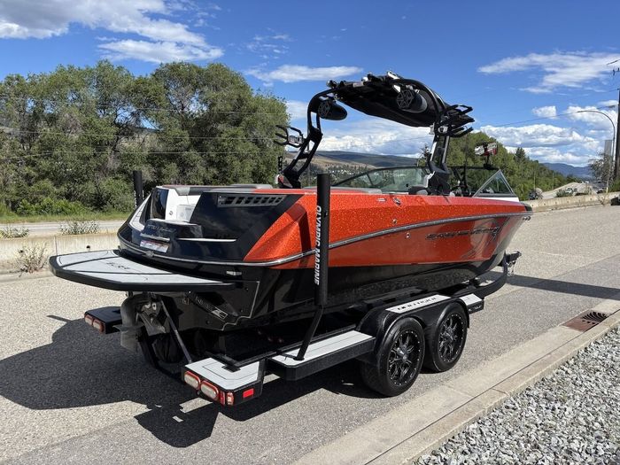 2019 Nautique Nautique SuperAir 230 Photo 7 sur 32