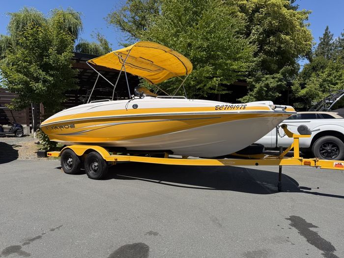 2010 Tahoe 195 Deck Boat Photo 1 sur 12
