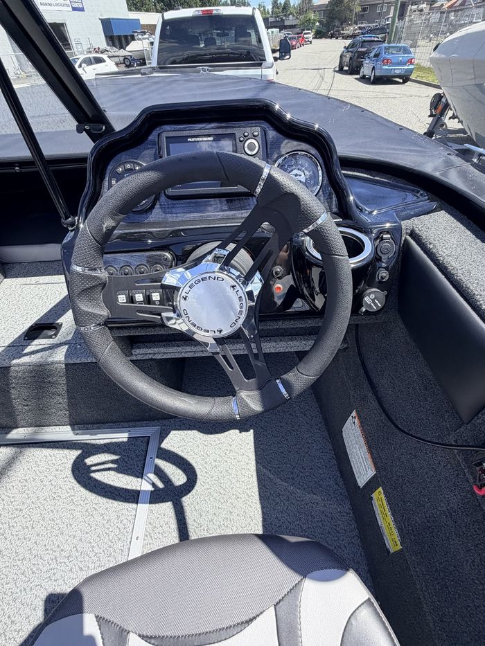 2021 LEGEND 18 XTR ***FIANANCING AVAILABLE*** Photo 3 of 14