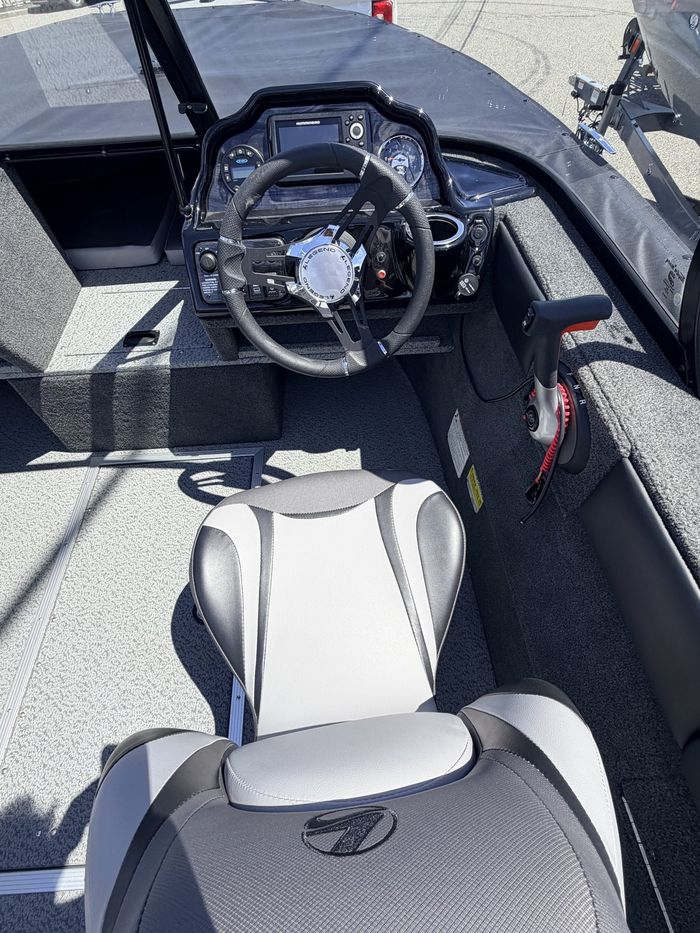 2021 LEGEND 18 XTR ***FIANANCING AVAILABLE*** Photo 4 of 14