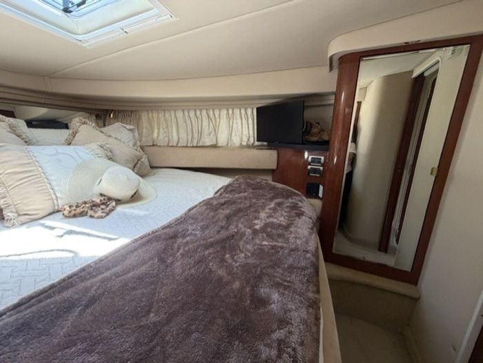 2003 Sea Ray Sundancer 380 Photo 24 of 43
