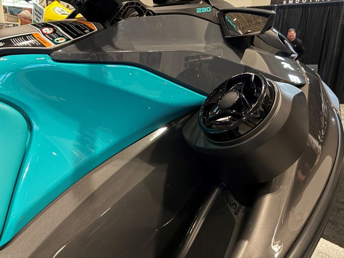 2026 Sea-Doo GTR 230 Audio Photo 4 sur 8