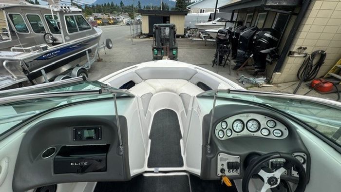 2008 MALIBU (CA) 2200 SPORT Photo 11 of 16