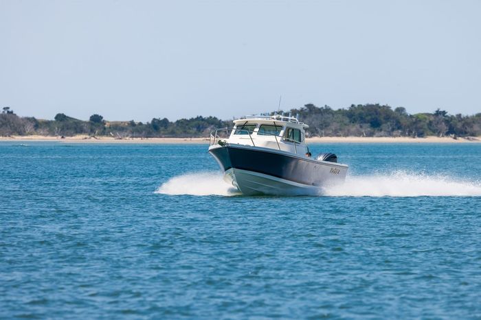 0 Parker Offshore 227 Explorer Photo 9 sur 16