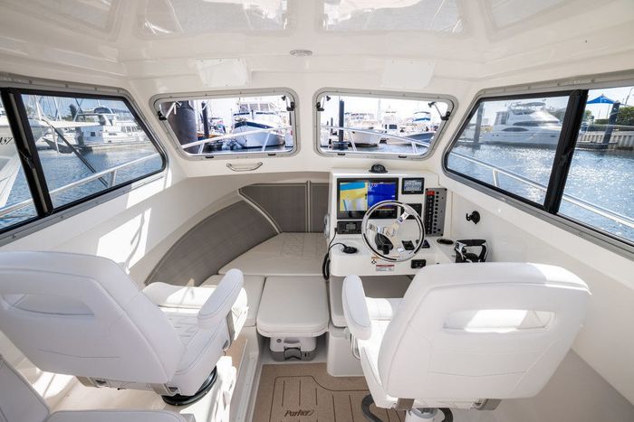 0 Parker Offshore 247 Explorer Photo 16 sur 19