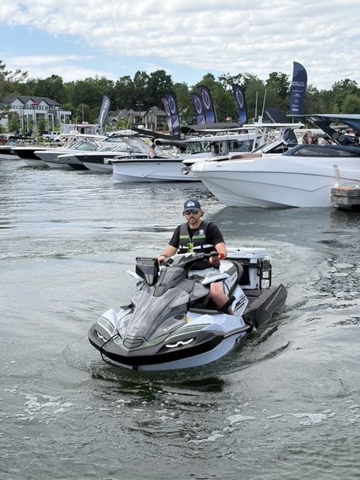 2026 Kawasaki JET SKI ULTRA 160LX-S ANGLER Photo 2 of 13
