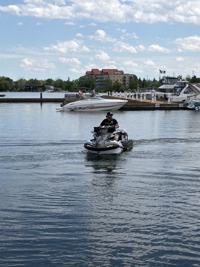 2026 Kawasaki JET SKI ULTRA 160LX-S ANGLER Photo 9 of 13