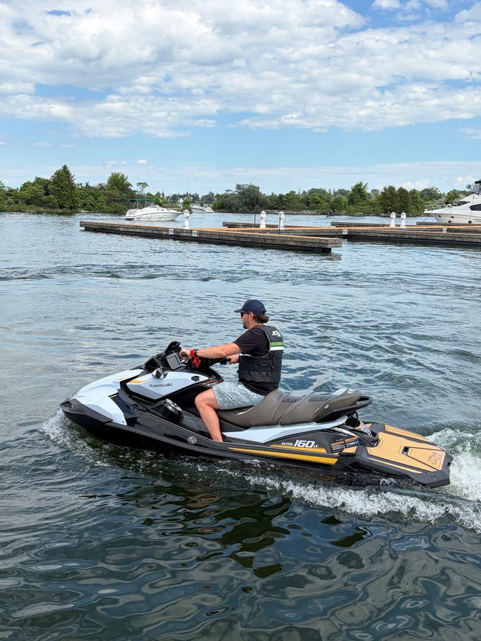 2026 Kawasaki JET SKI ULTRA 160LX Photo 3 of 6