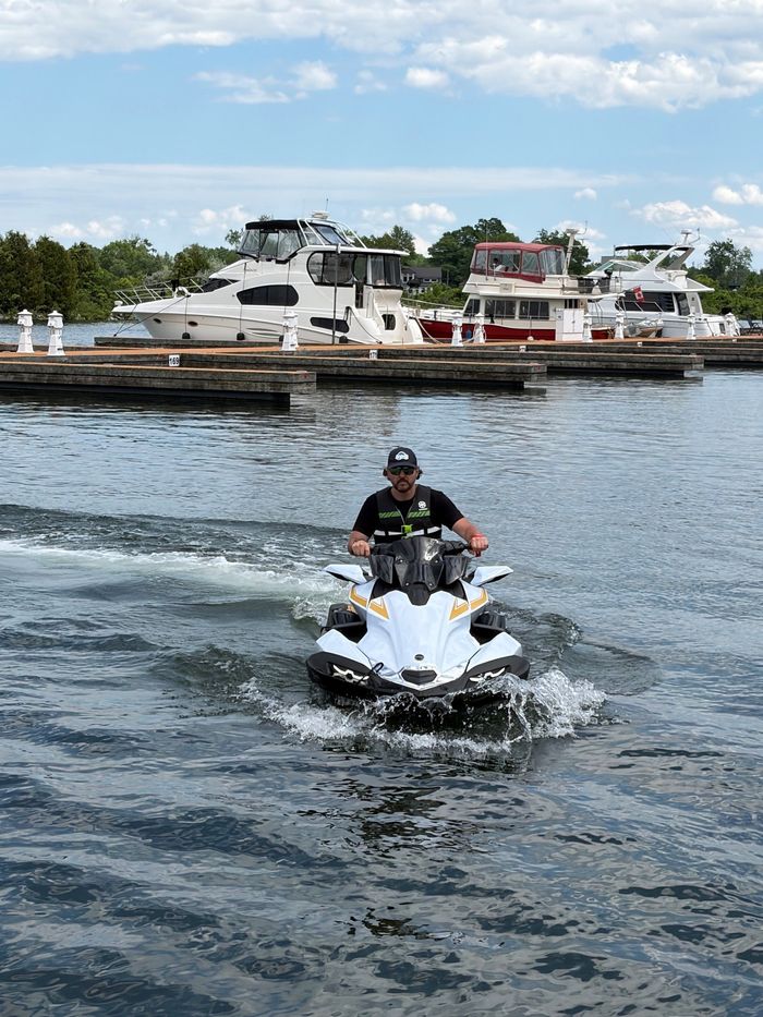 2026 Kawasaki JET SKI ULTRA 160LX Photo 2 of 6