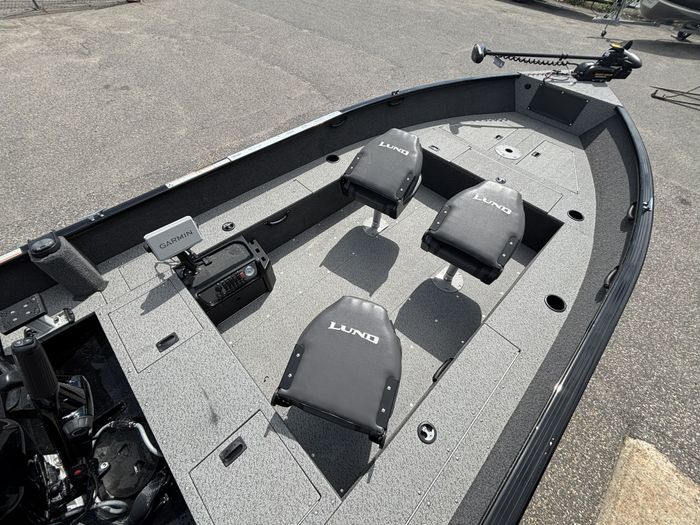 2022 Lund 1650 Rebel Tiller Photo 9 of 10