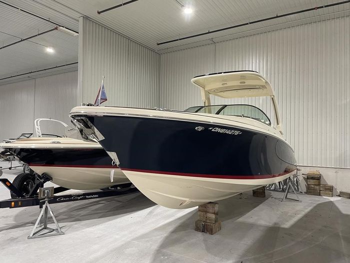 2022 Chris-Craft Launch 28 GT with 8.2L 380HP Mercury Photo 3 of 40