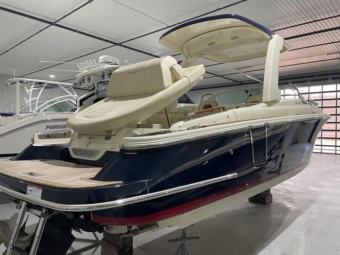 2022 Chris-Craft Launch 28 GT with 8.2L 380HP Mercury Photo 8 of 40