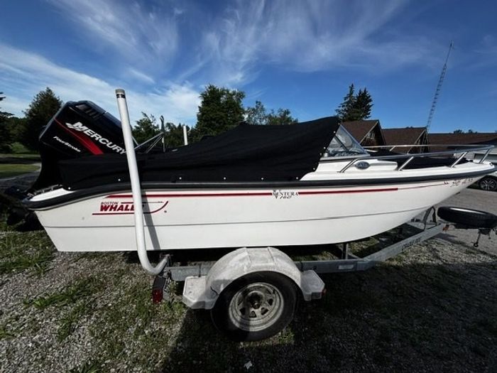 2002 Boston Whaler Ventura 160 Photo 13 of 18