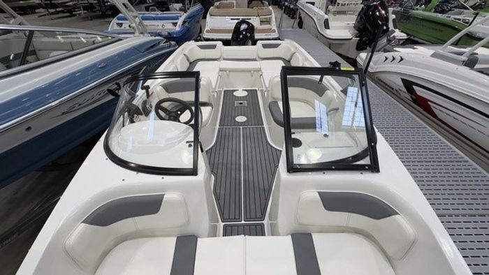 2023 Bayliner Element 210 Photo 13 of 22