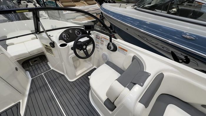 2023 Bayliner Element 210 Photo 14 of 22