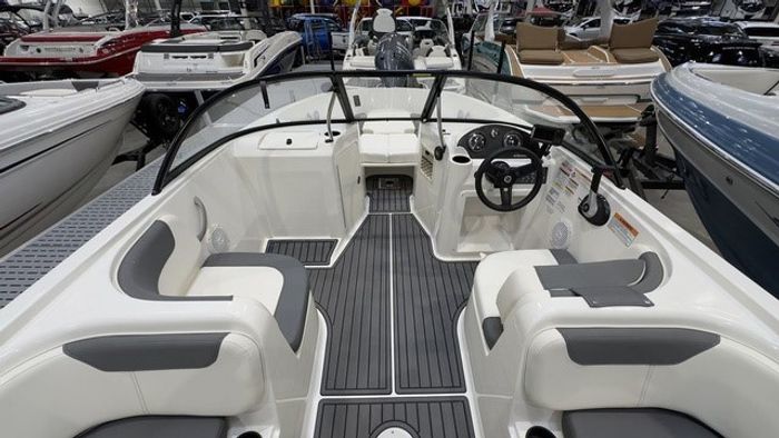 2023 Bayliner Element 210 Photo 7 of 22