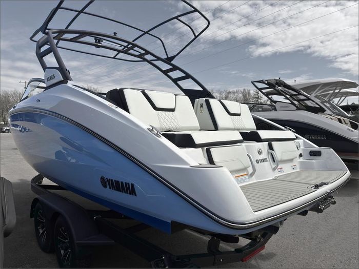 2026 Yamaha 252SD Photo 12 of 42
