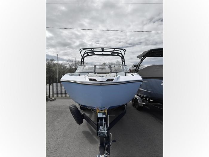 2026 Yamaha 252SD Photo 7 of 42