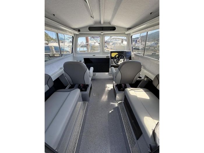 2021 KingFisher 2325 Coastal Express Photo 10 sur 11