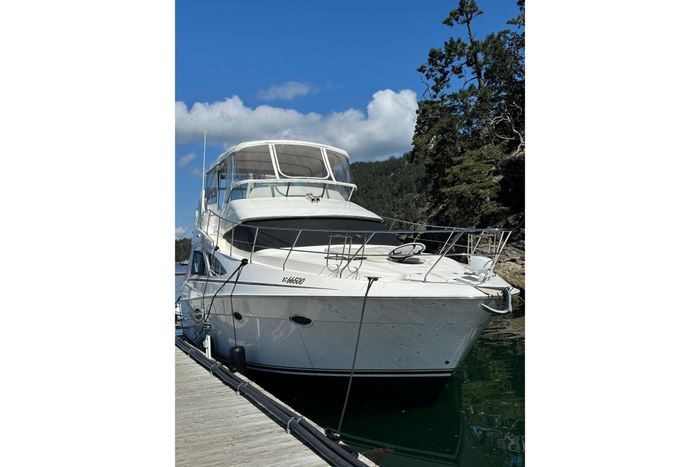 2006 Silverton 38 Sport Bridge Photo 2 sur 35