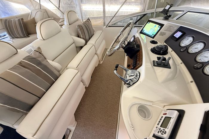 2006 Silverton 38 Sport Bridge Photo 14 sur 35