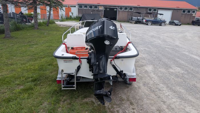 2007 Boston Whaler 130 Sport Photo 7 sur 14