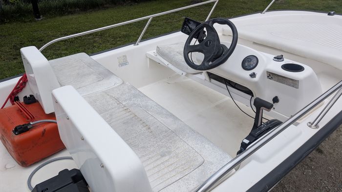 2007 Boston Whaler 130 Sport Photo 10 sur 14