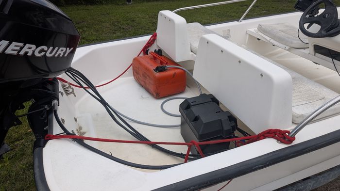 2007 Boston Whaler 130 Sport Photo 9 sur 14