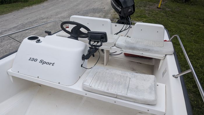 2007 Boston Whaler 130 Sport Photo 13 sur 14