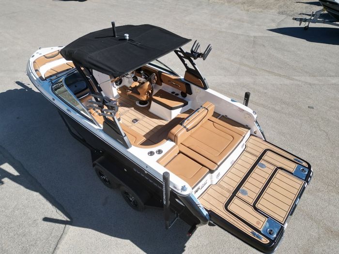 2023 Chaparral 247 SSX Photo 10 sur 46