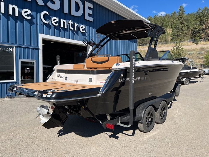2023 Chaparral 247 SSX Photo 17 sur 46