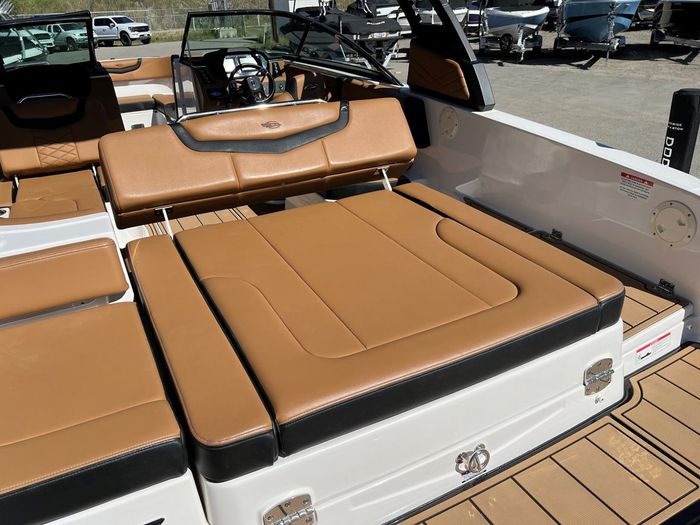 2023 Chaparral 247 SSX Photo 44 sur 46