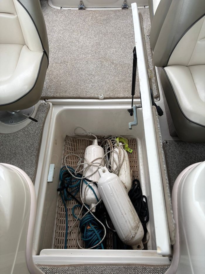 2005 Sea Ray BR 185 Sport Photo 25 of 44