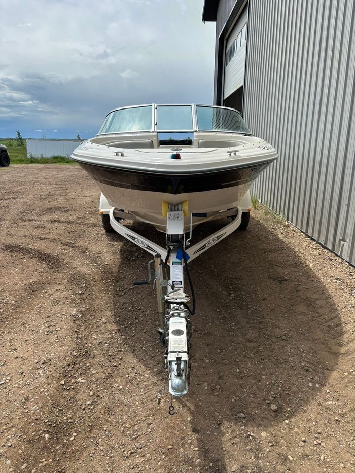 2005 Sea Ray BR 185 Sport Photo 1 of 44