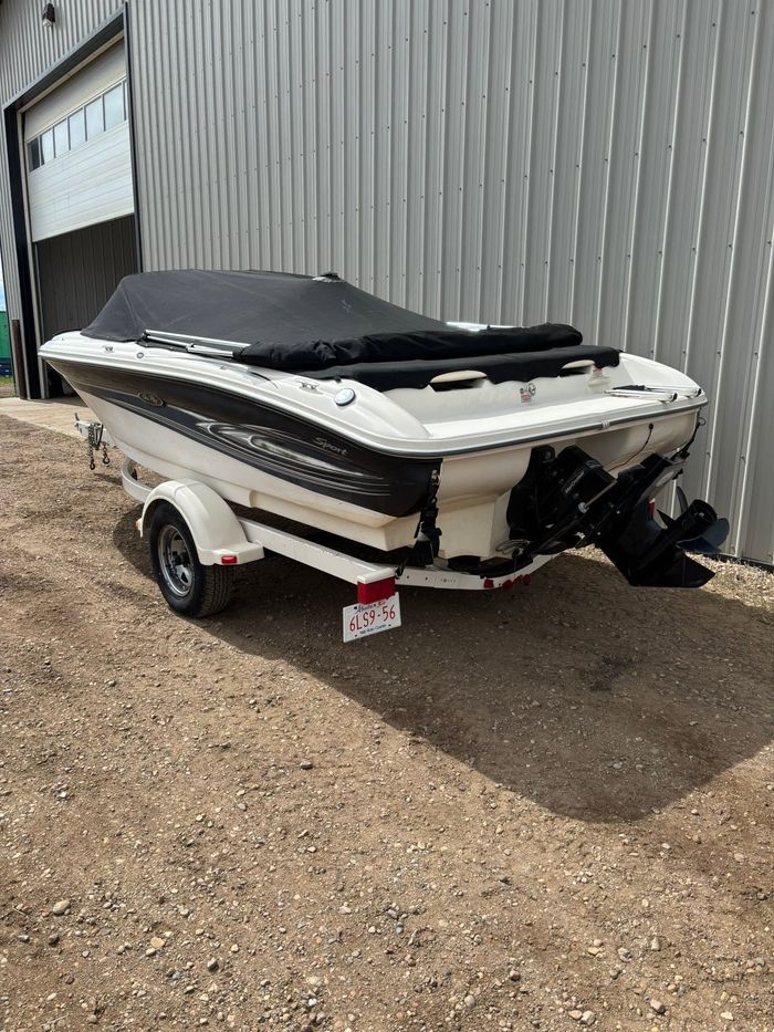 2005 Sea Ray BR 185 Sport Photo 34 of 44